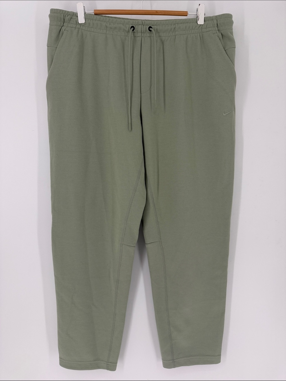 Nike Dri-FIT Standard Fit Training Pants Men’s XL Light Green FZ5850-370 NWT